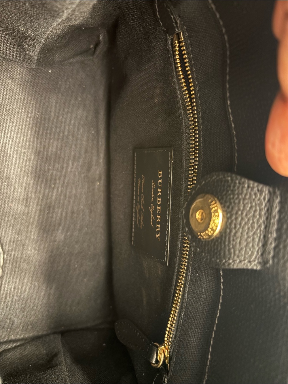 100% AUTHENTIC Burberry Derby Calfskin House Check Banner Tote Small, Like new! - Picture 13 of 15